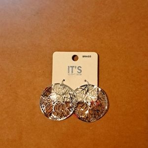 Silver filigree earrings